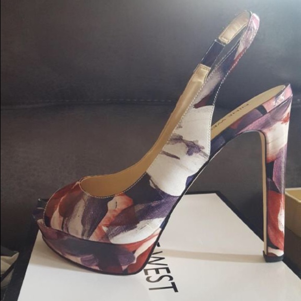Floral pumps